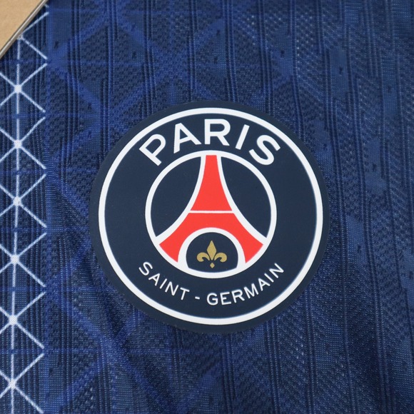 Khvicha Kvaratskhelia #7 Paris Saint Germain PSG Nike Dri-Fit Adv Home Jersey - Picture 7 of 15
